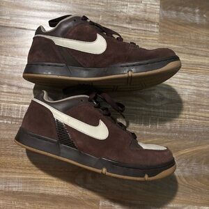Nike Chocolate and Cream Athletic Shoes